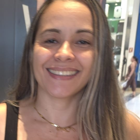 Leidiane Melo